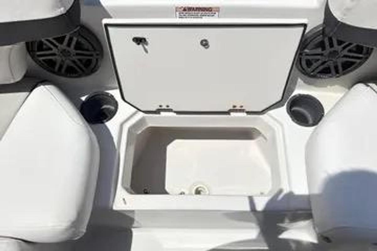 Used 2022 Starcraft SVX191