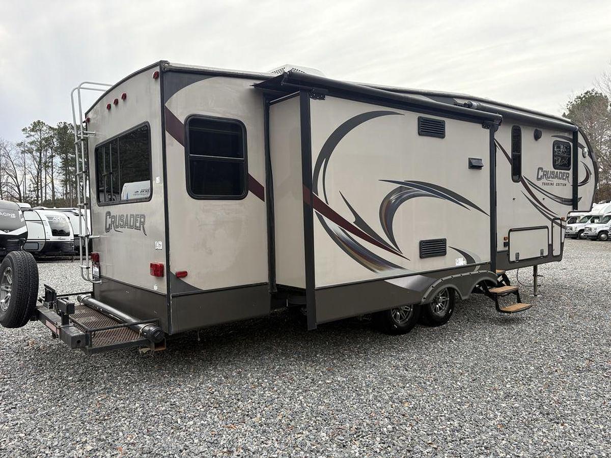 Used 2015 Prime Time Crusader 295RST