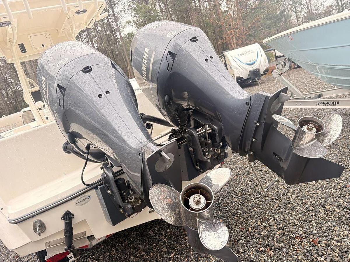 Used 2023 Sea Born LX26