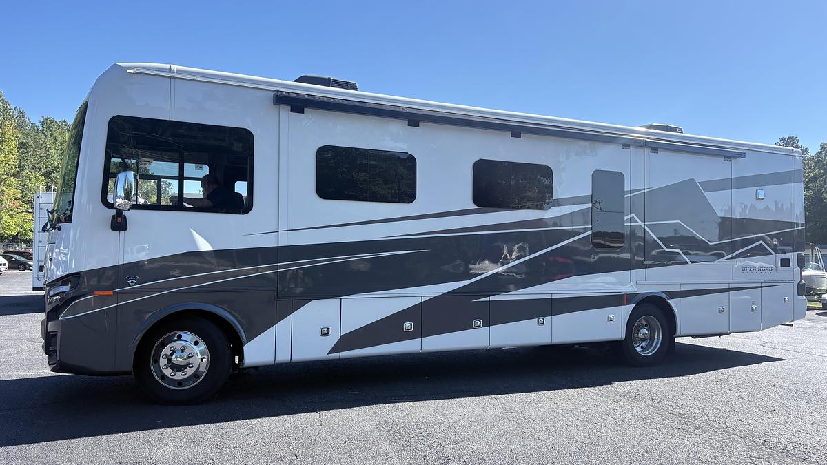 Used 2026 Tiffin Allegro 36LA
