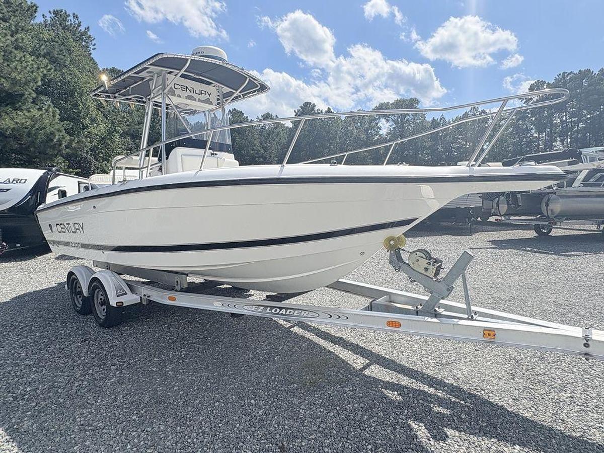 Used 2002 Century 2300 CC