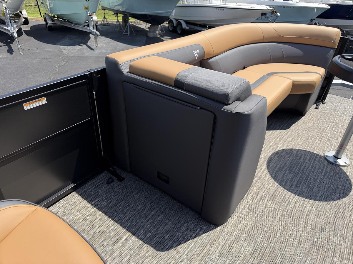 2027 Viaggio Lago X-22S