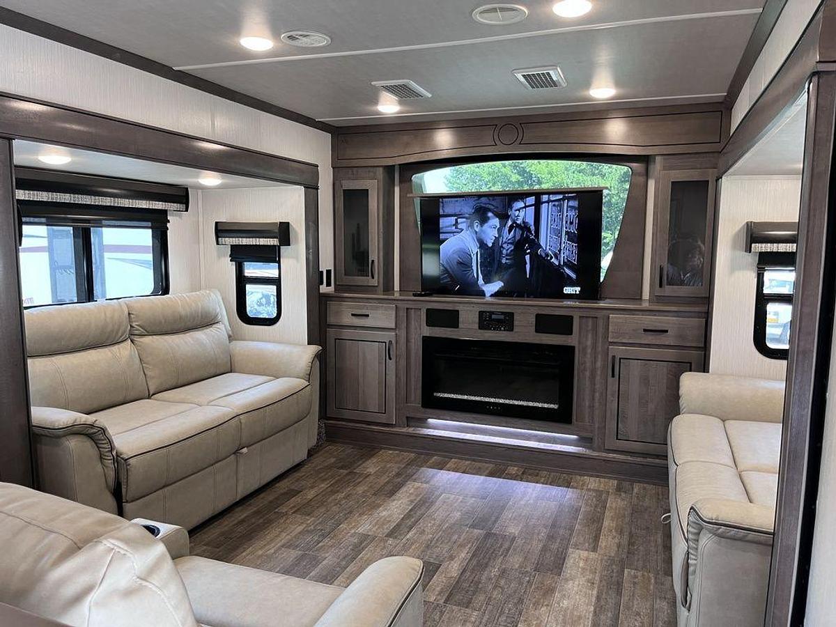 Used 2021 Forest River Cedar Creek 371FL