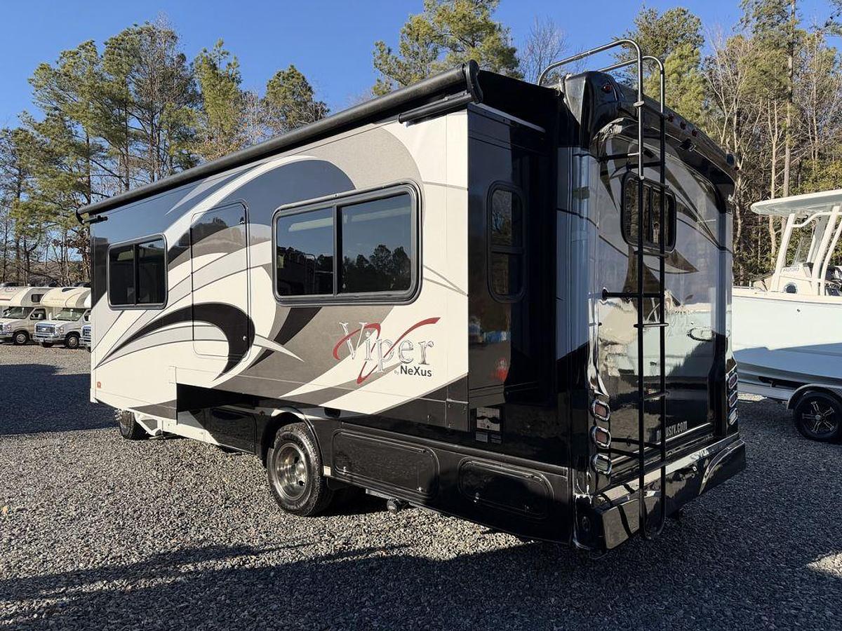 Used 2020 NeXus RV Viper 25V