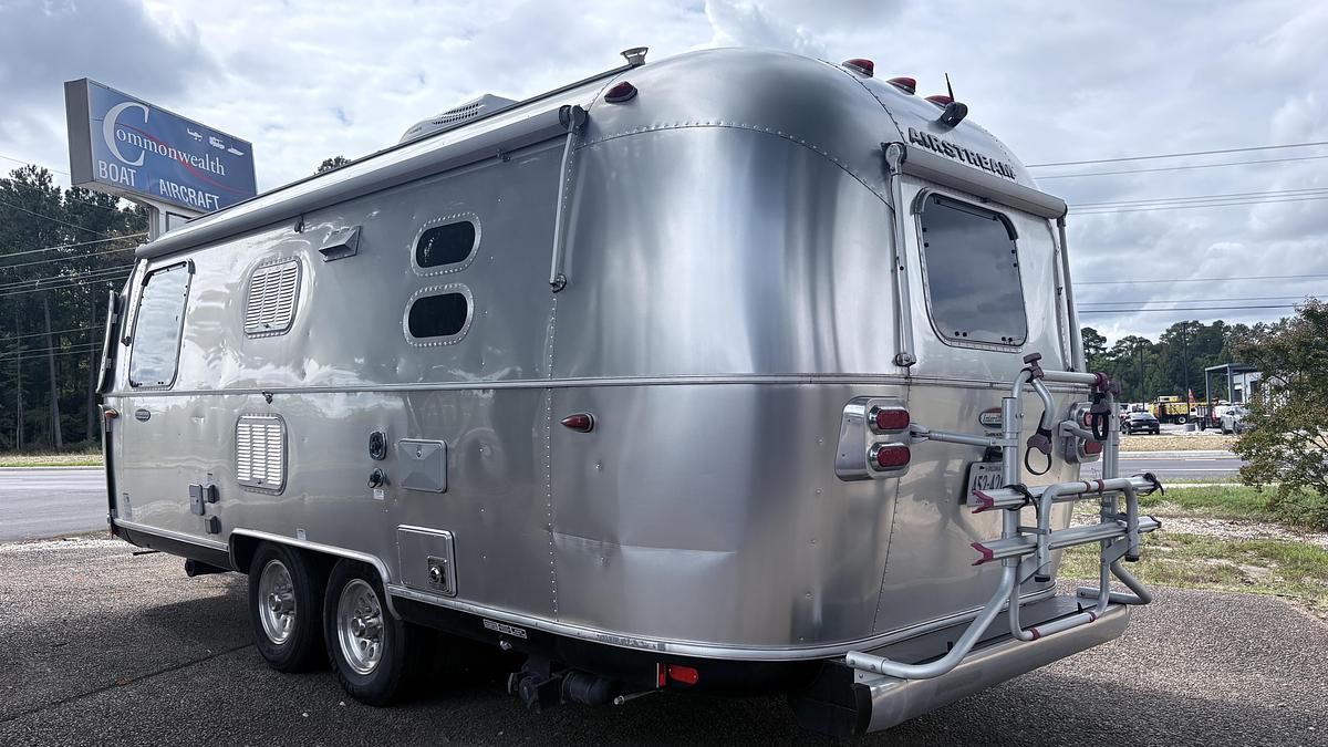 Used 2019 Airstream International Serenity