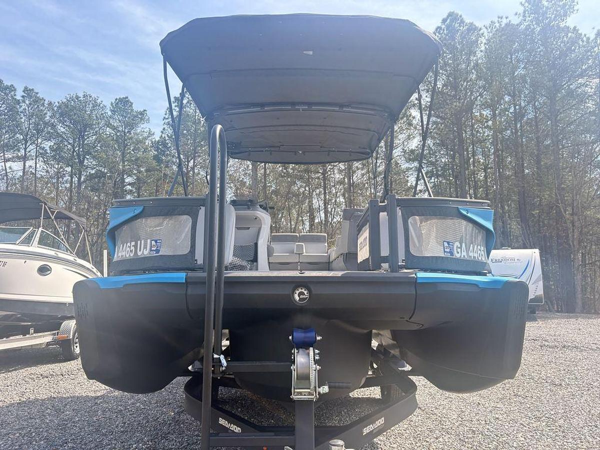 Used 2022 Sea-Doo Switch Cruise