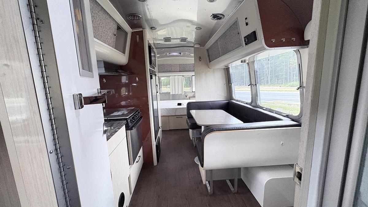 Used 2019 Airstream International Serenity