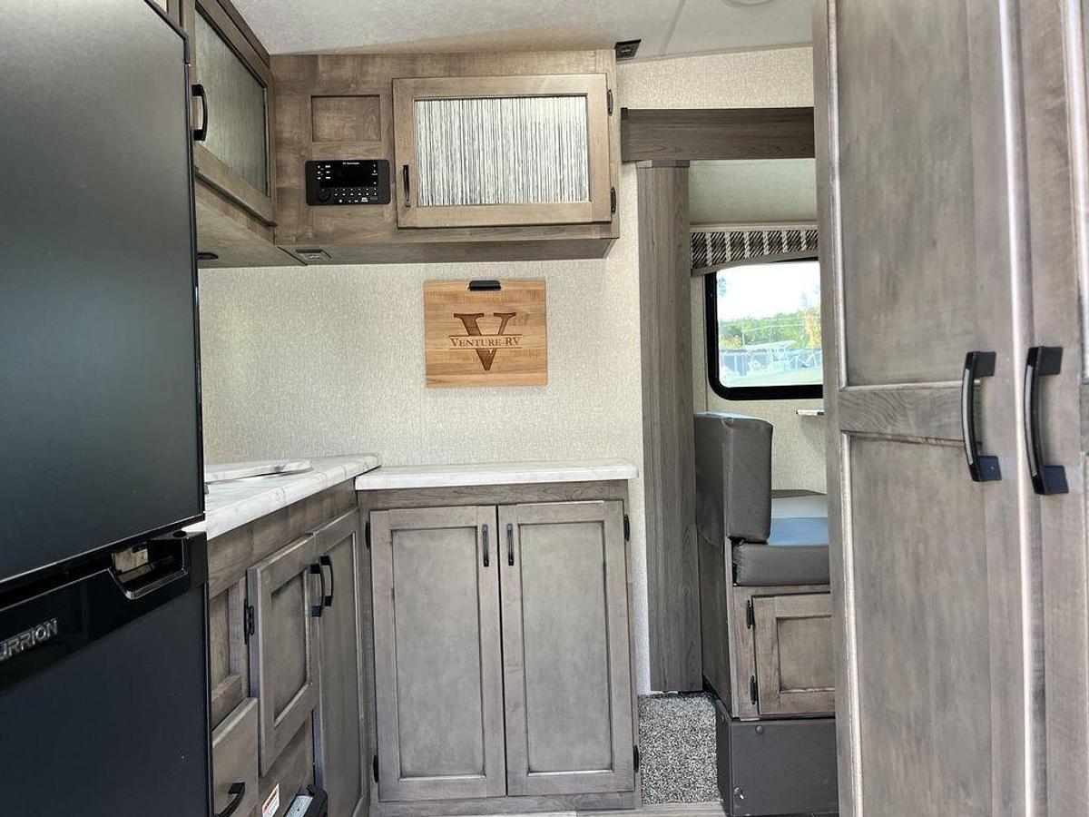 Used 2022 Venture RV M169VRK