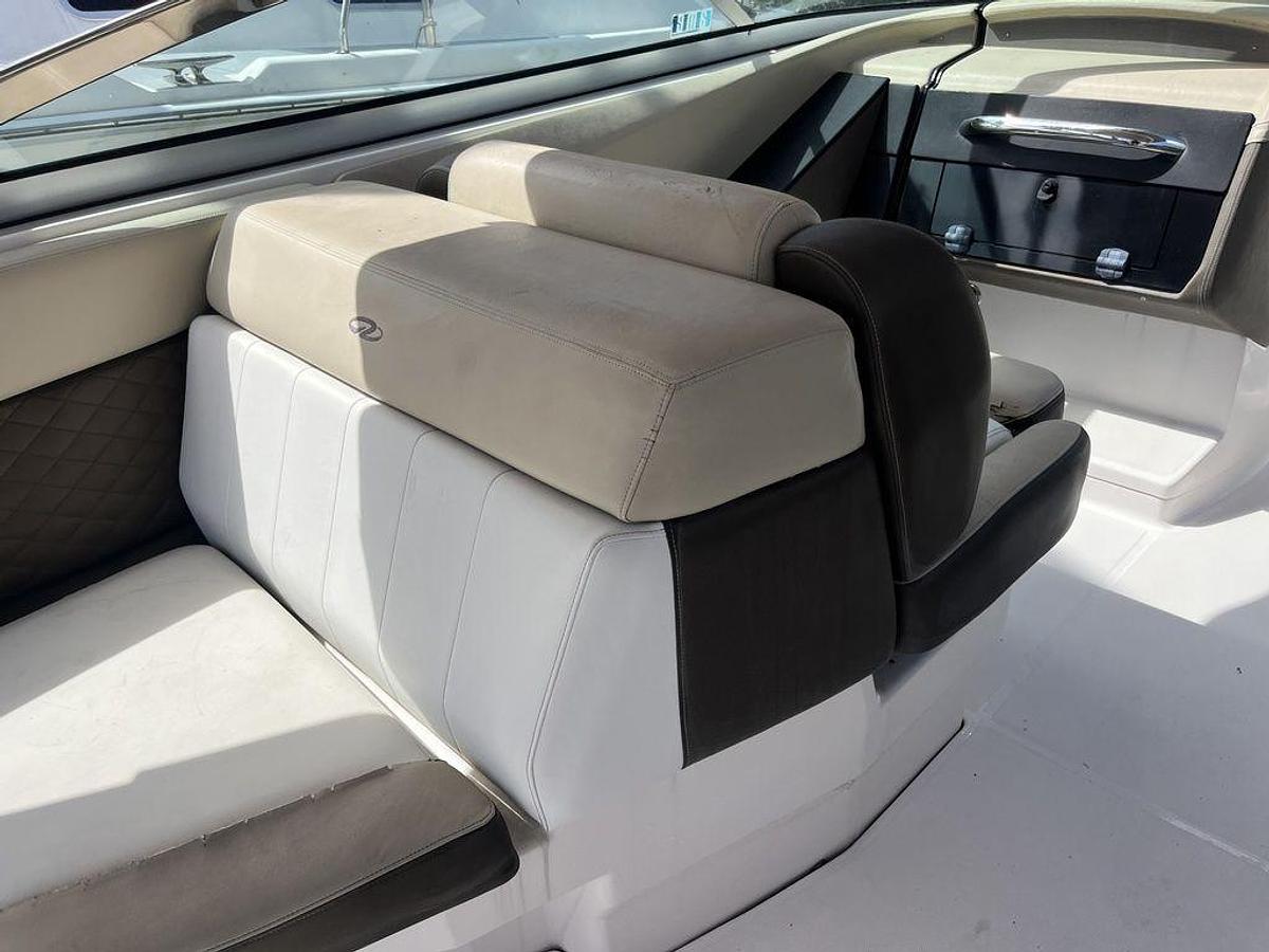 Used 2014 Regal 3200