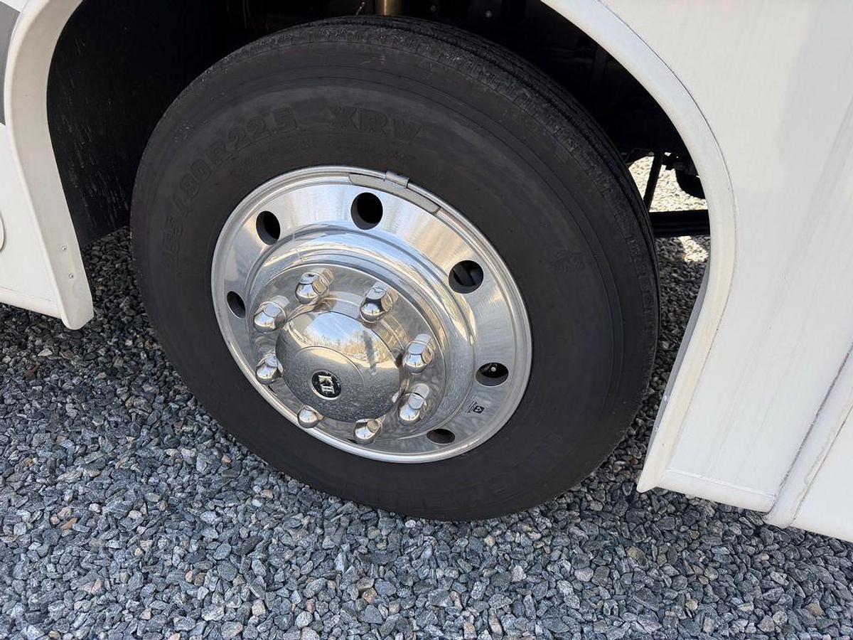 Used 2024 Jayco Precept 36A