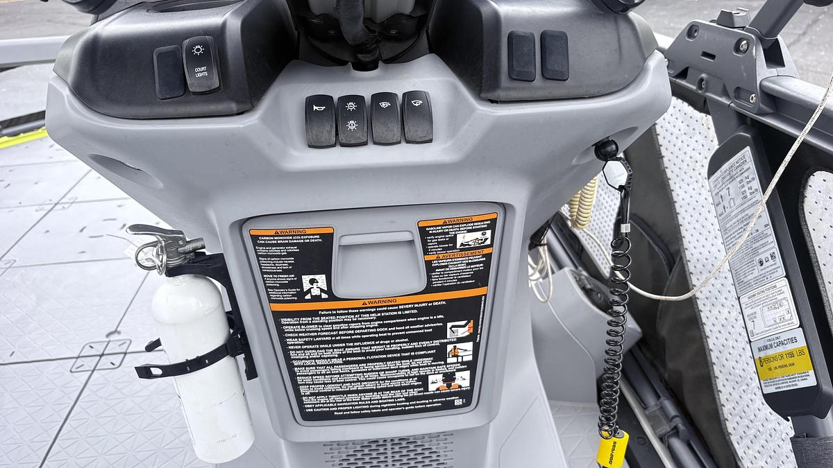 Used 2024 Sea Doo Switch Cruise 18