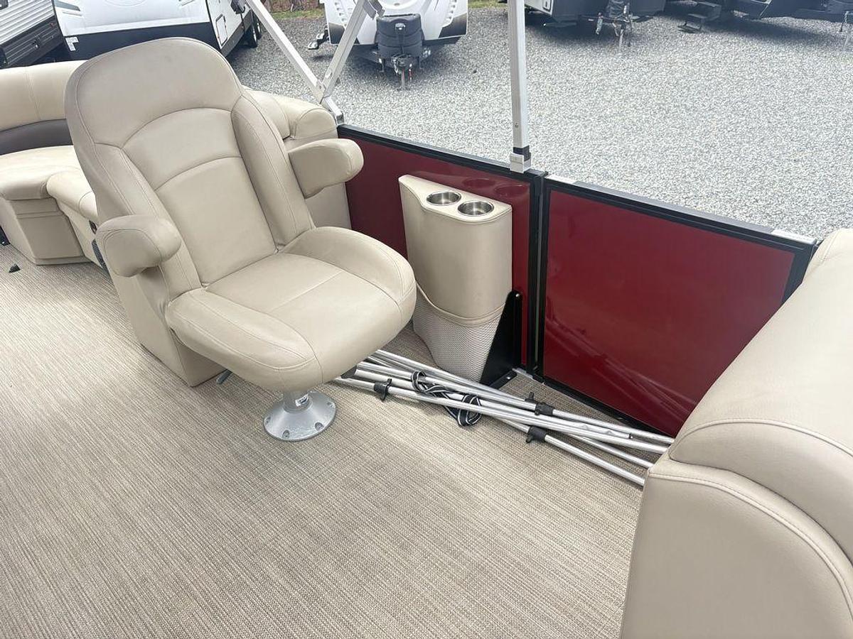 Used 2022 Bentley Pontoons Bentley 220 Navigator