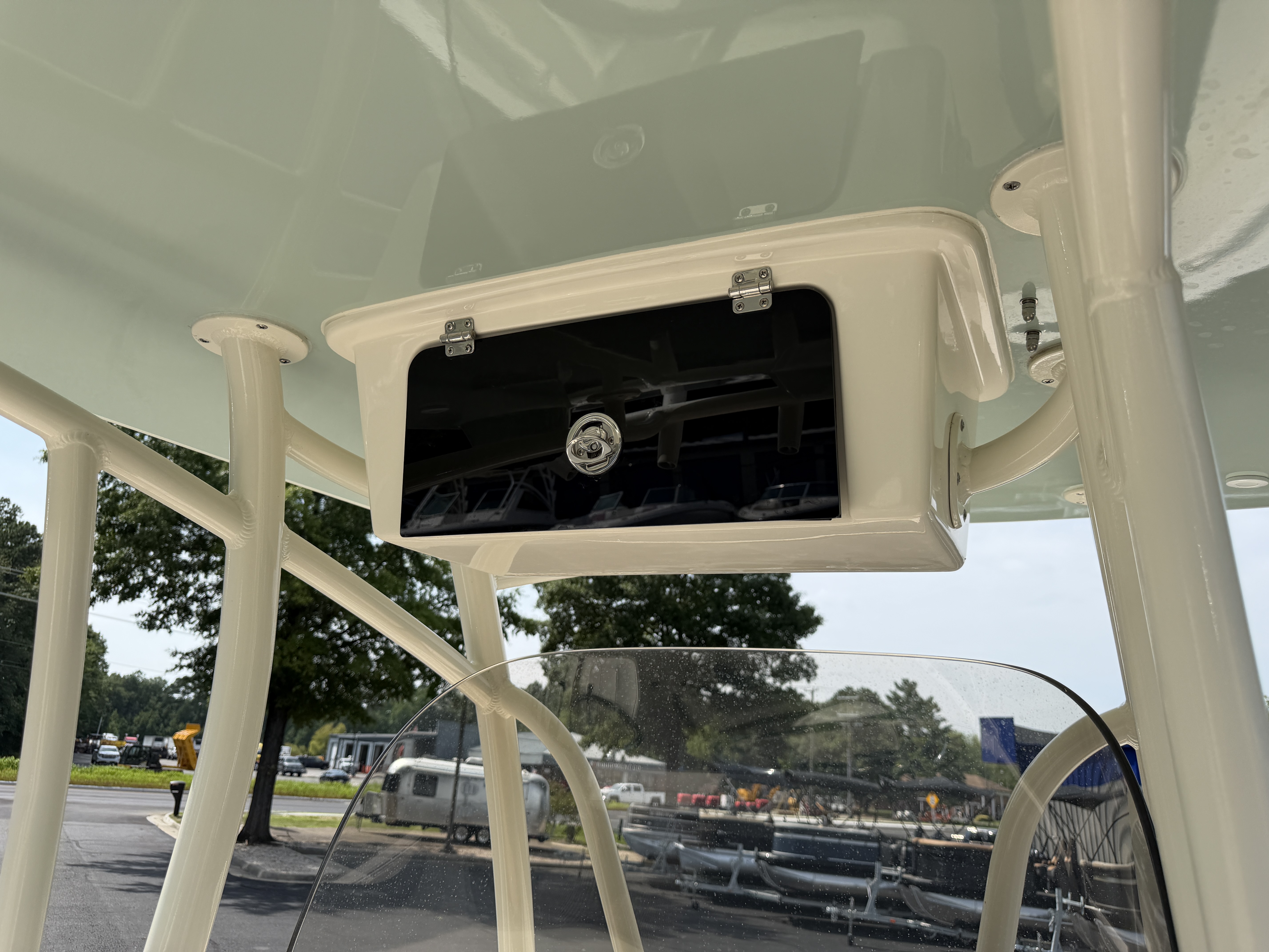 Used 2017 Grady White Fisherman 209