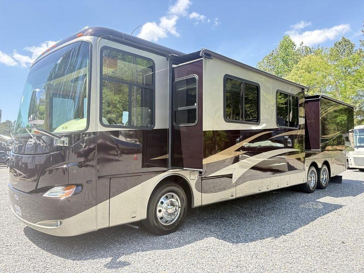 Used 2010 Newmar Ventana M-4333