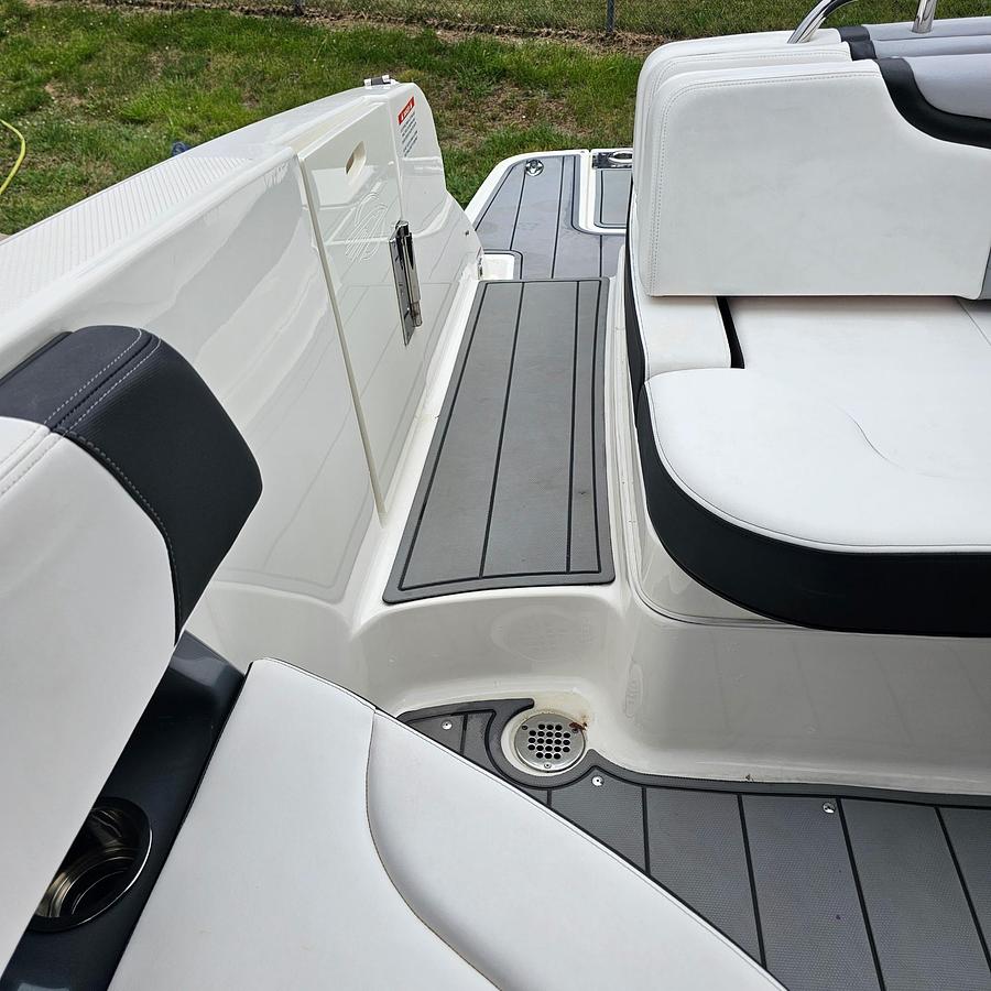 Used 2021 Chaparral 307 SSX