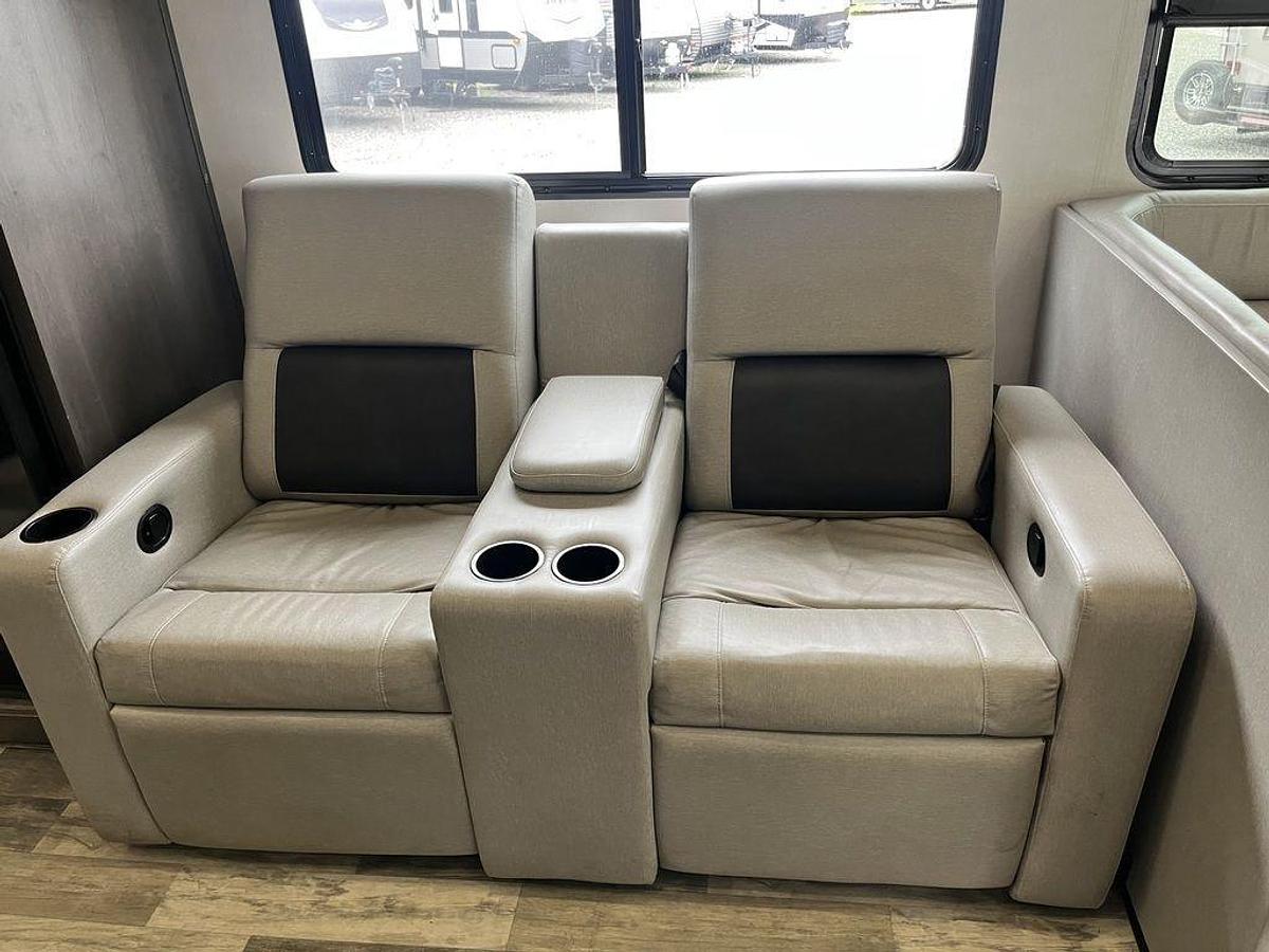 Used 2021 Forest River FR3 33DS