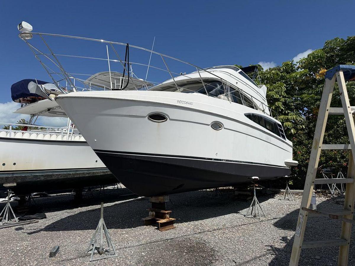 Used 2003 Carver Yachts 360 Sport Sedan