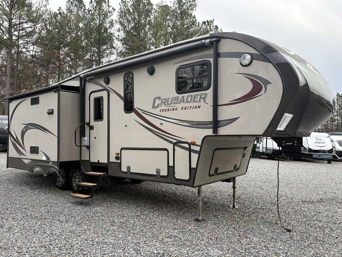 Used 2015 Prime Time Crusader 295RST
