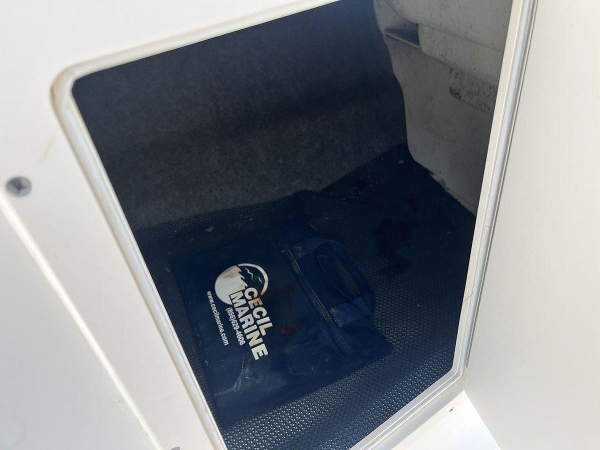 Used 2016 Chaparral 21 H2O Sport