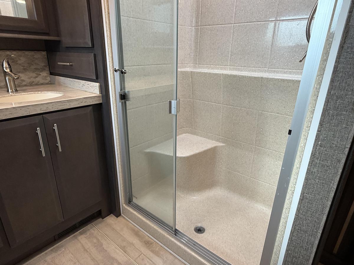 Used 2021 Thor Venetian