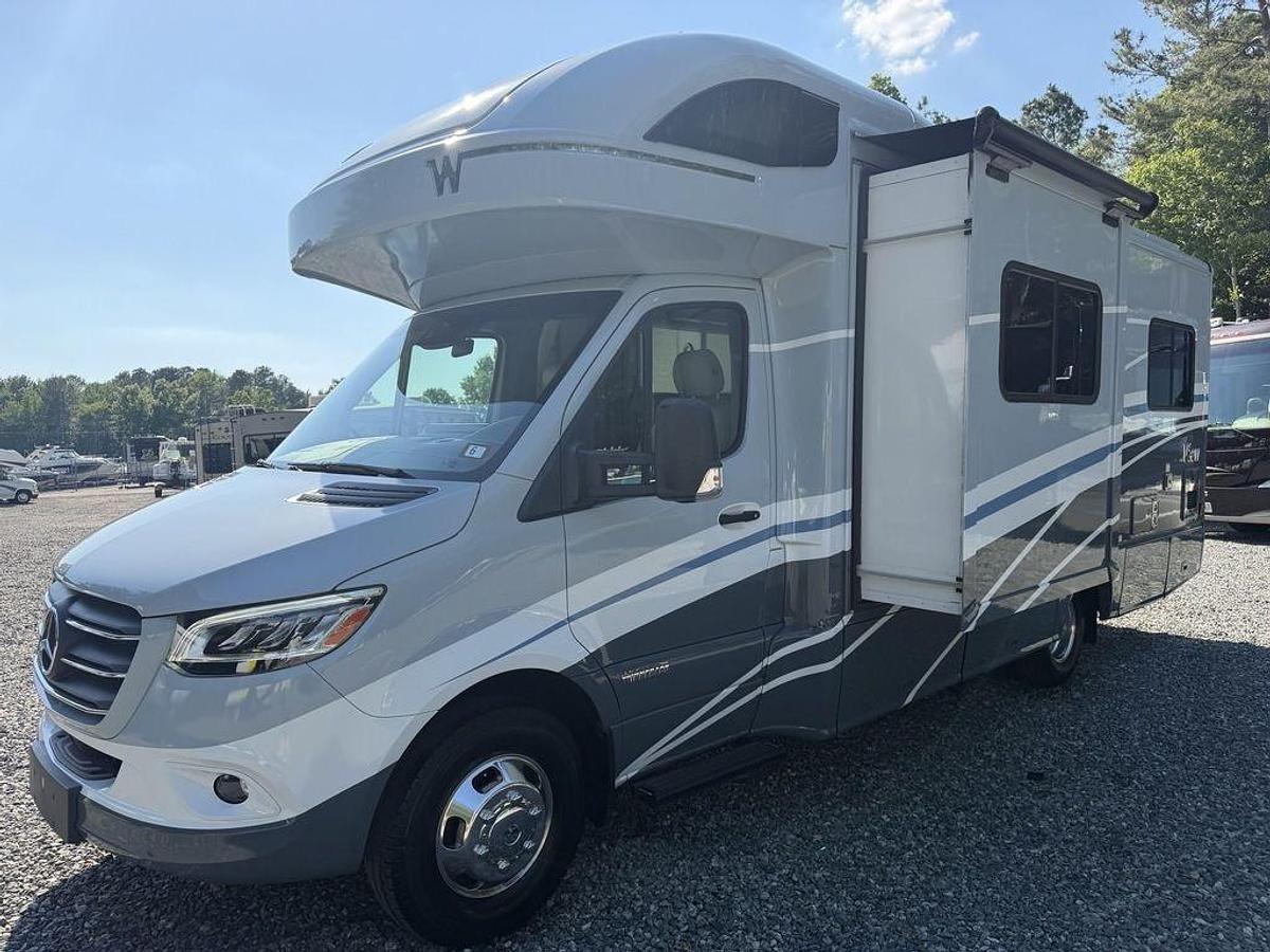 Used 2024 Winnebago View 24V
