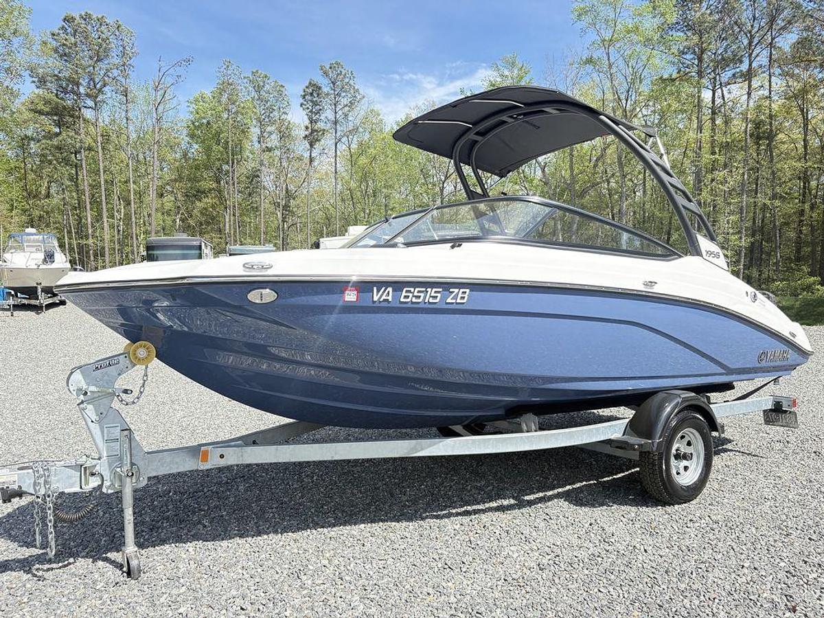 Used 2024 Yamaha 195S