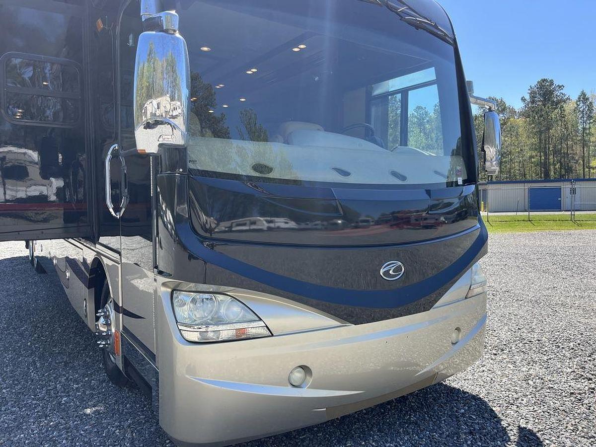 Used 2012 American Coach Revolution 42W