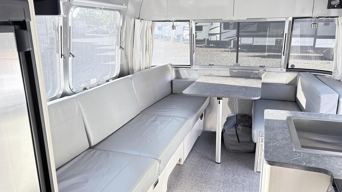 Used 2021 AIRSTREAM Flying Cloud 23CB