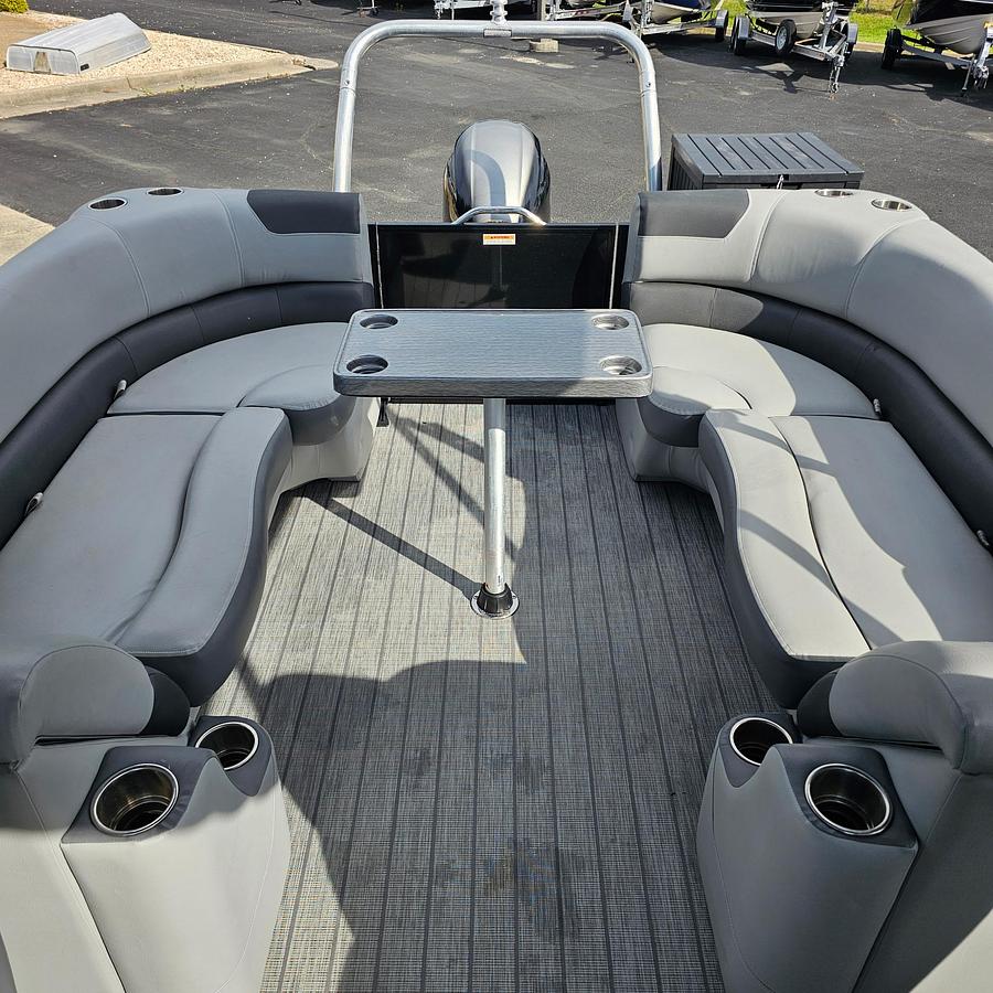 Used 2020 Veranda VR22RC