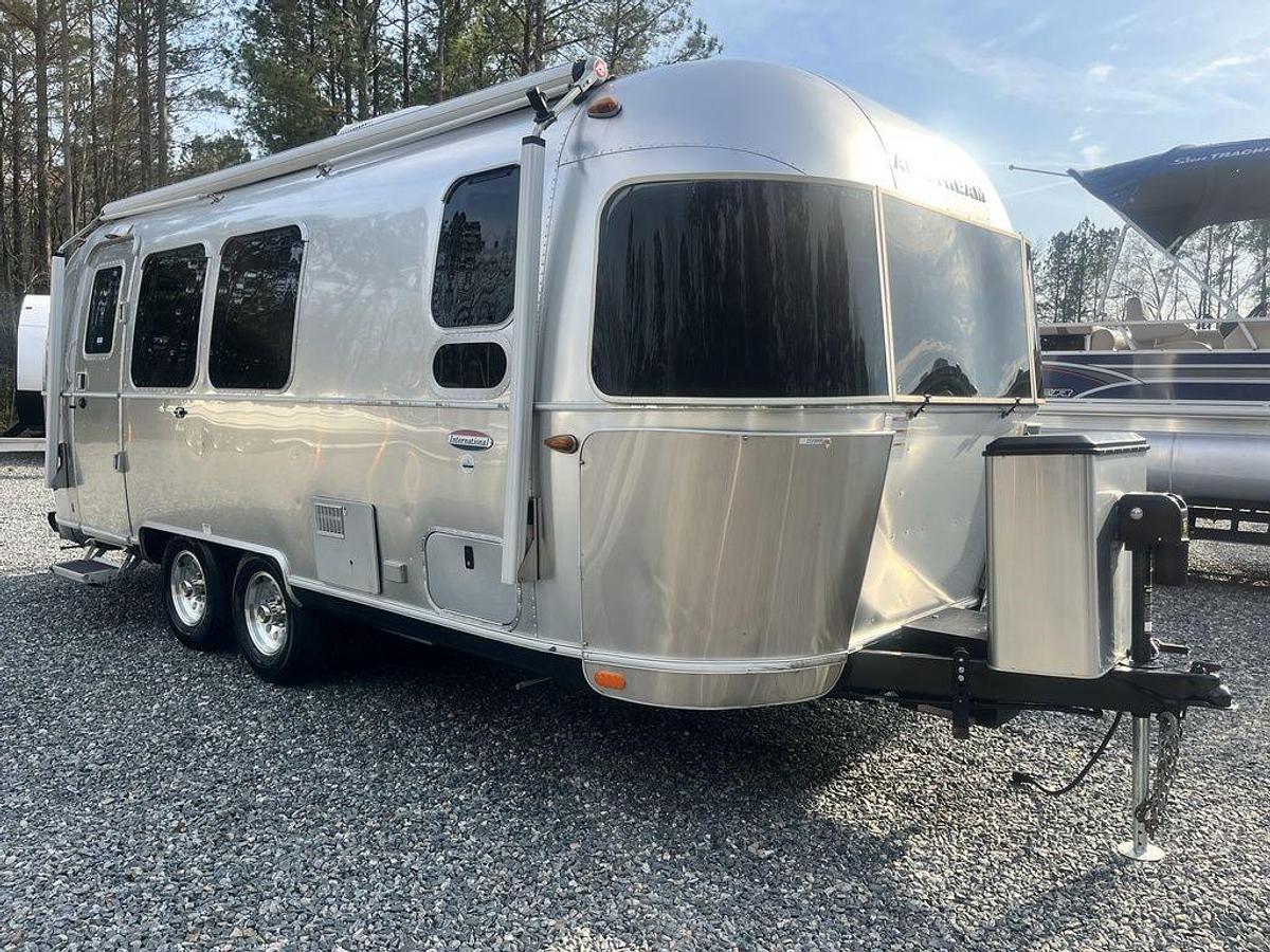 Used 2019 Airstream International Serenity
