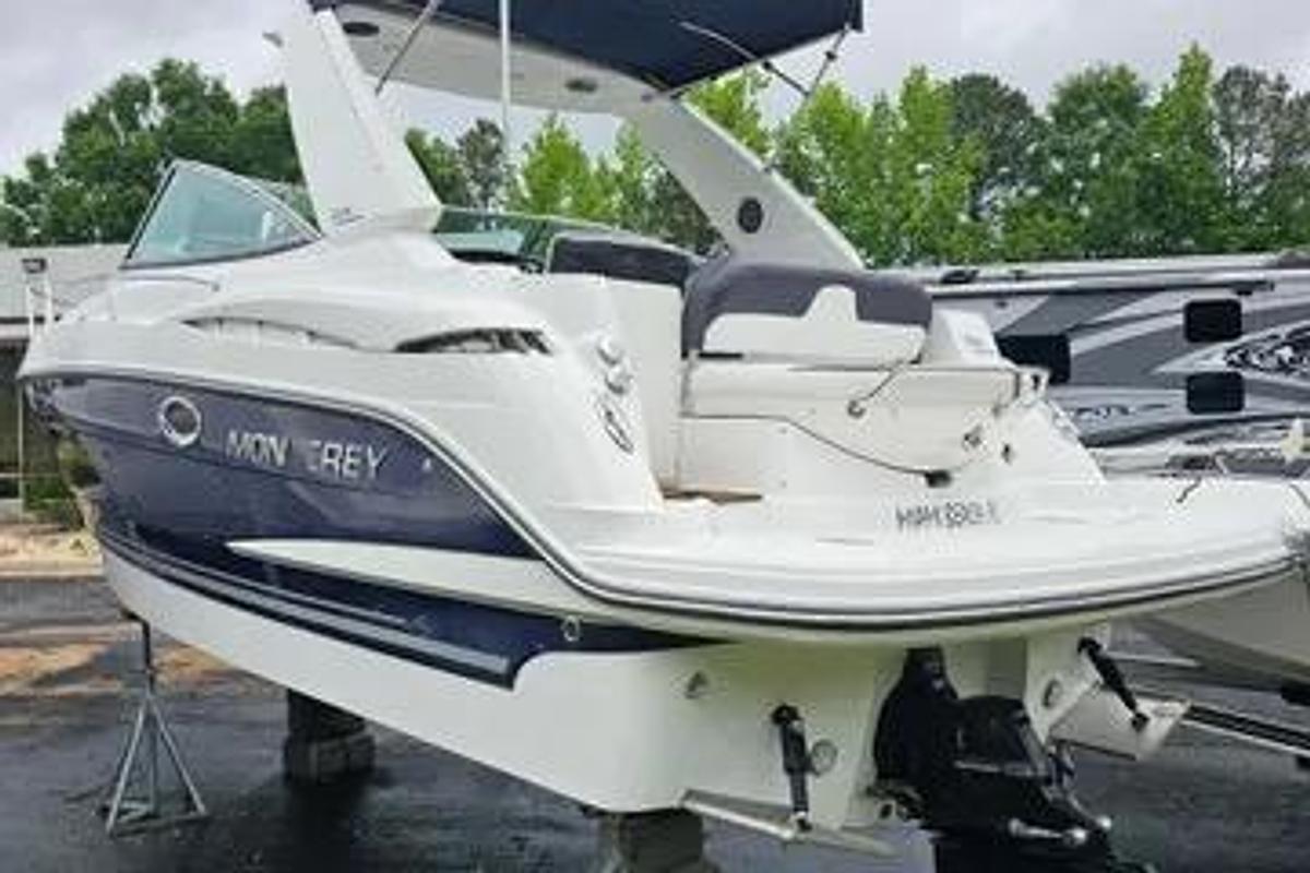 Used 2016 Monterey 295