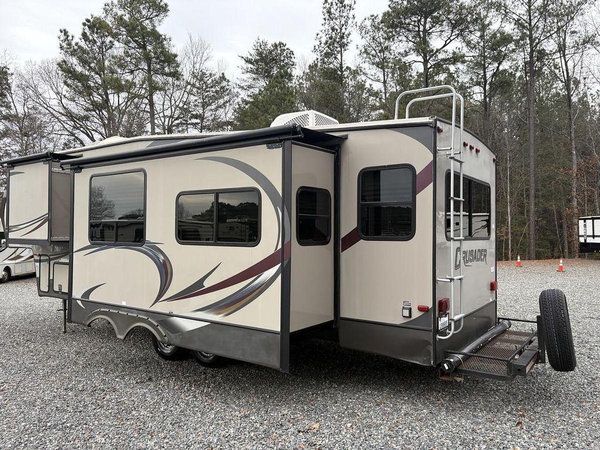 Used 2015 Prime Time Crusader 295RST