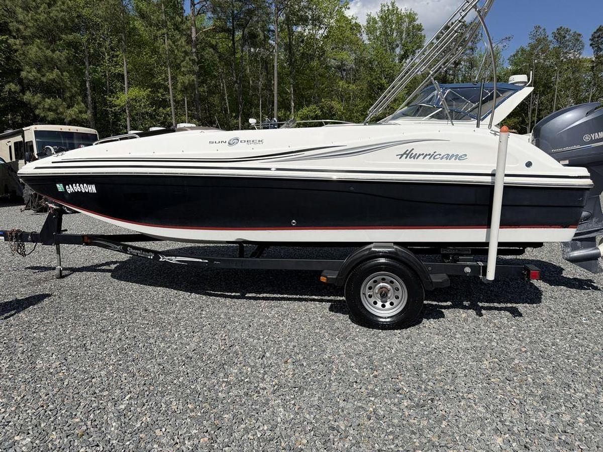 Used 2012 Hurricane Sundeck 188