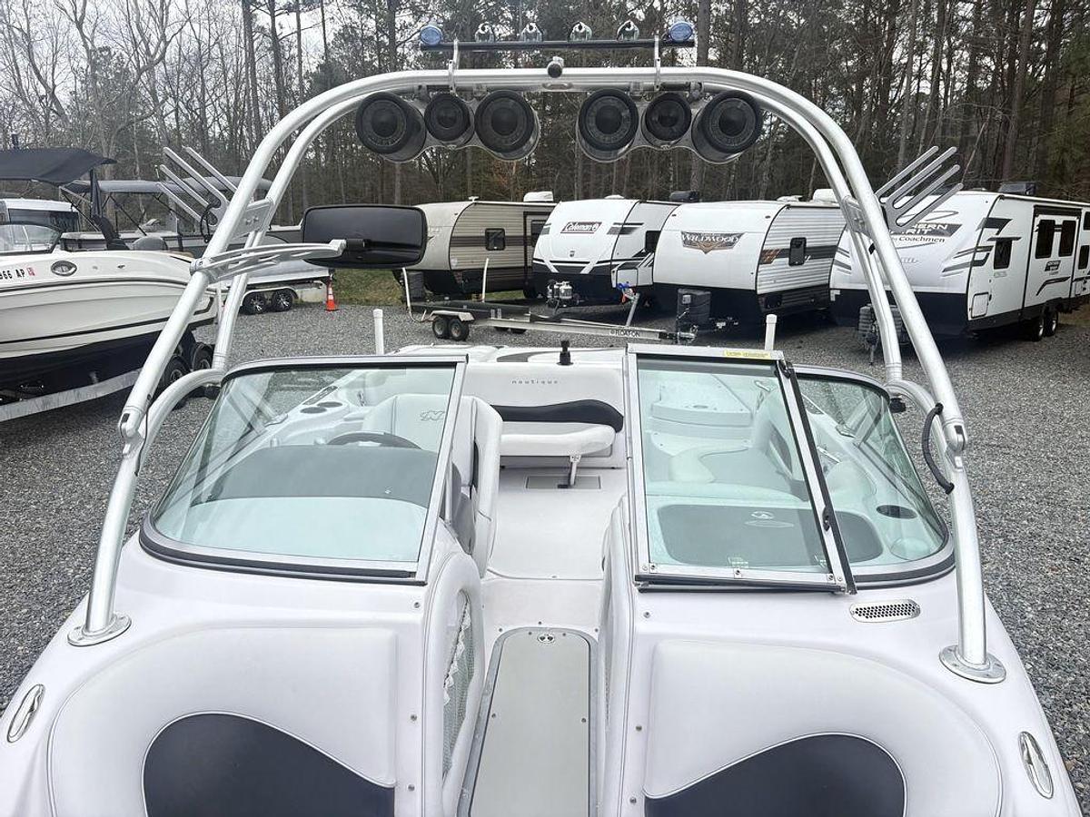 Used 2005 Correct Craft 2005 Nautique SV-211