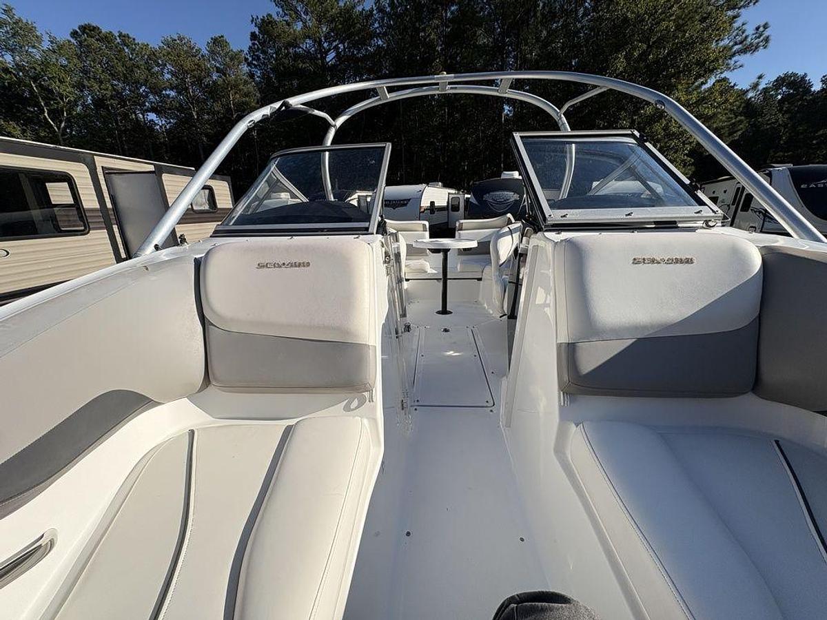 Used 2010 Sea-Doo Challenger 210SE