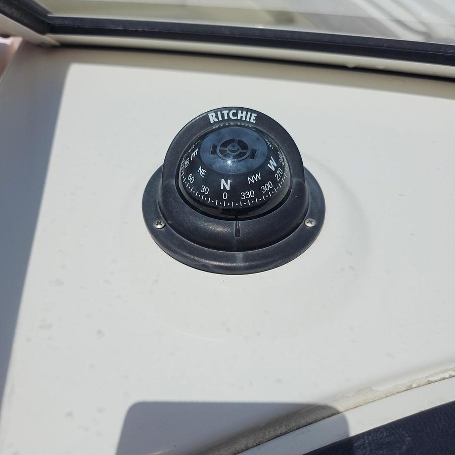 Used 2017 Sailfish 245