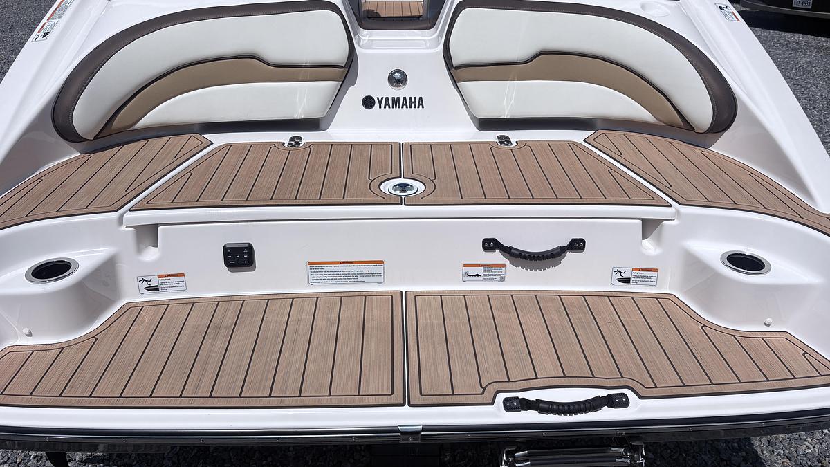 Used 2023 Yamaha 195S