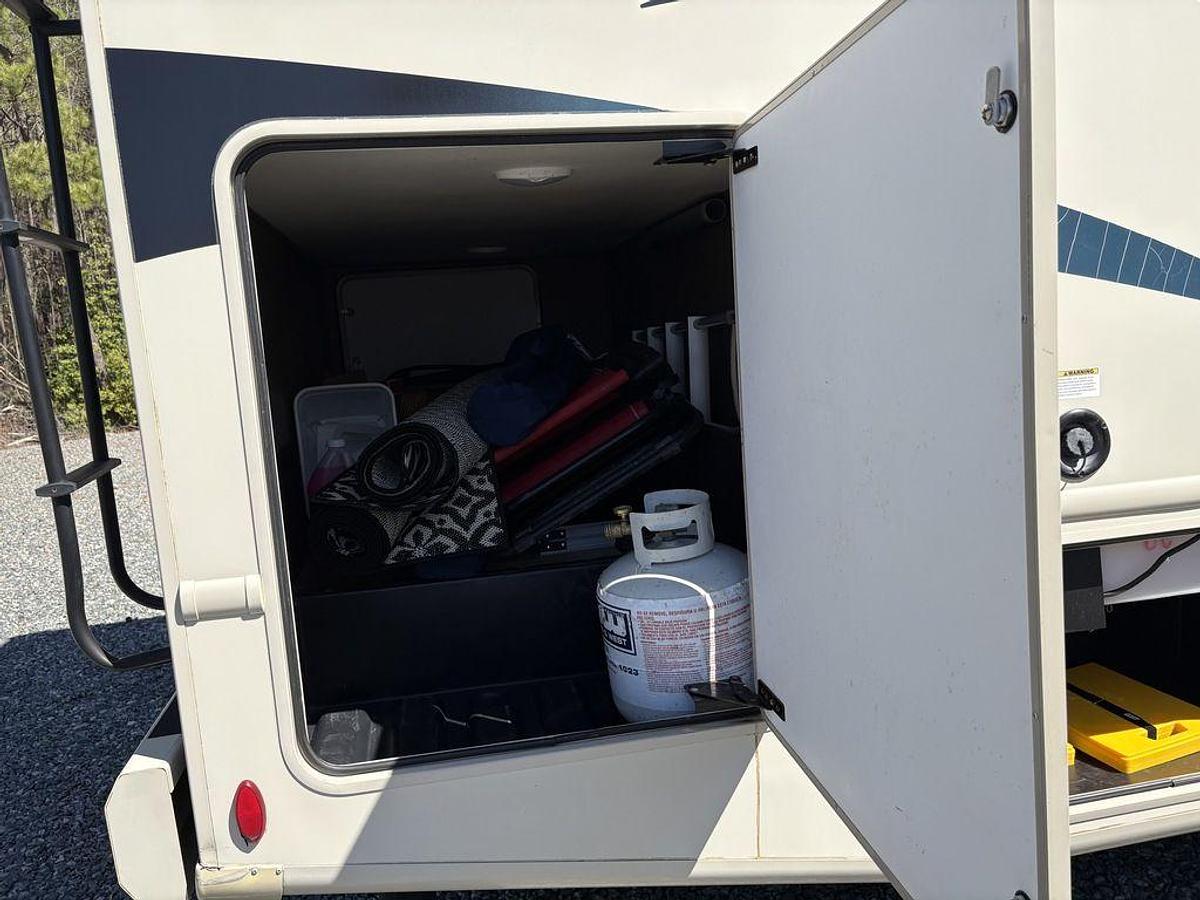 Used 2017 Thor Motor Coach A.C.E. 30.4