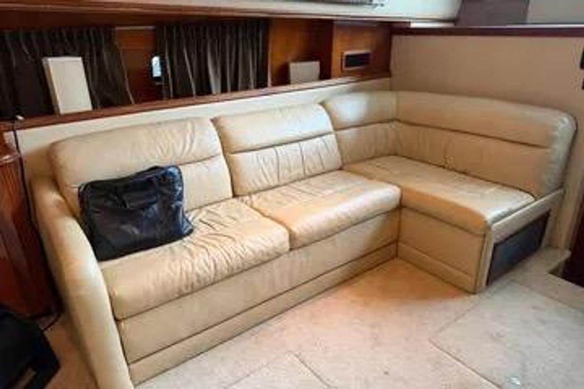 Used 2003 Cruisers Yachts  405 Express Motoryacht