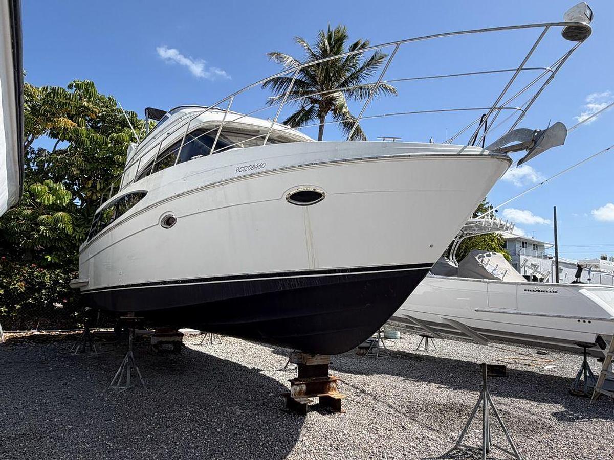 Used 2003 Carver Yachts 360 Sport Sedan