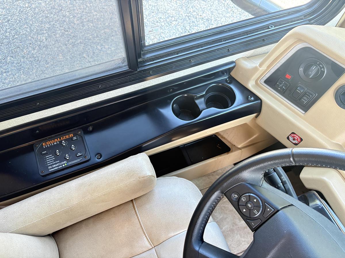 Used 2021 Newmar Kountry Star 3717