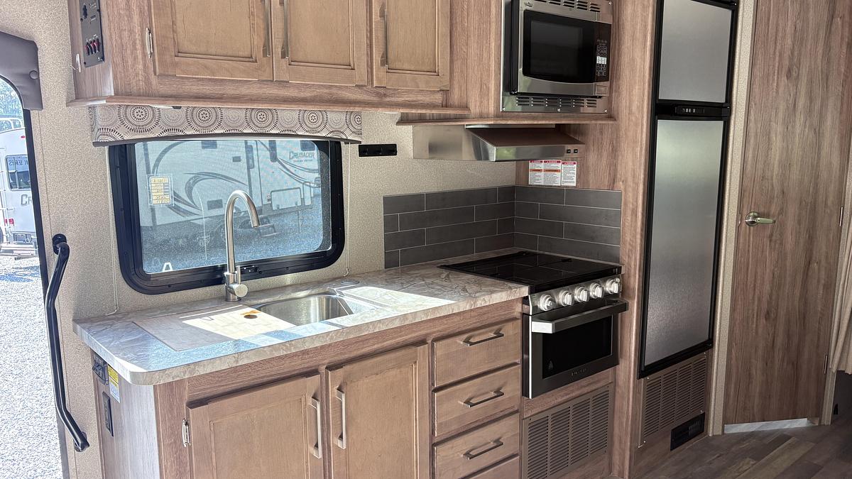 Used 2019 Entegra 24B