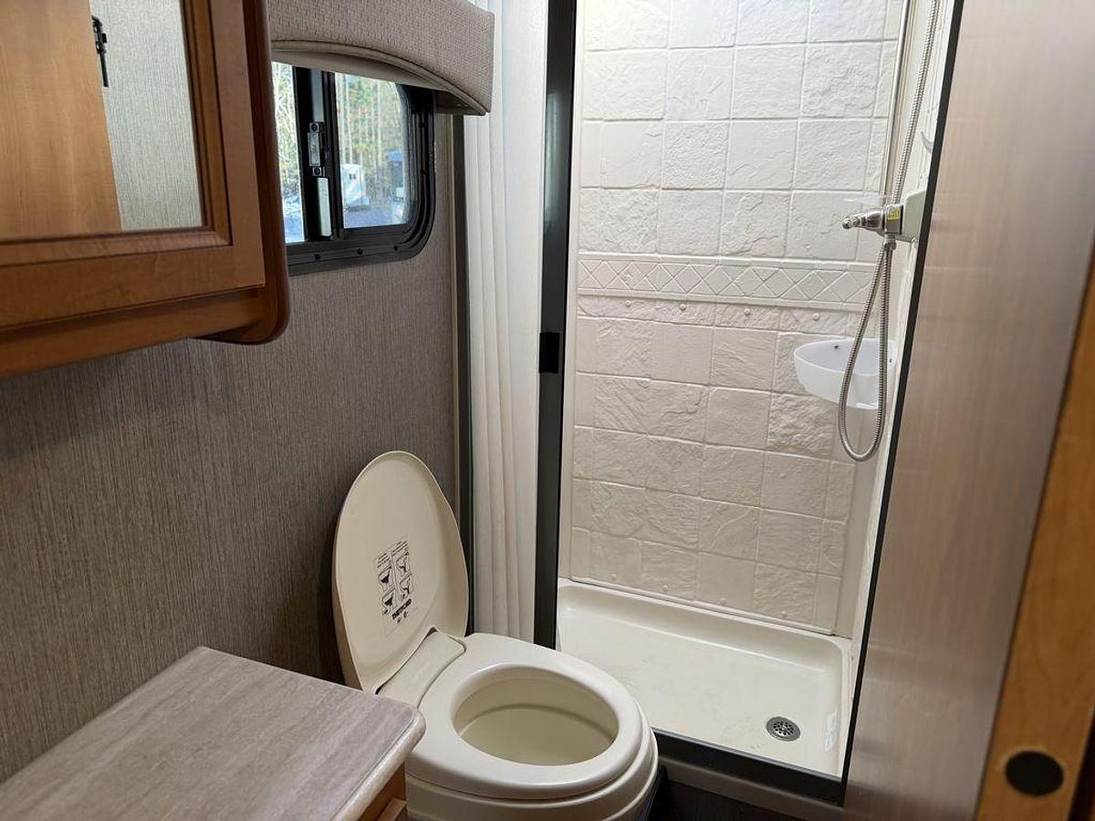 Used 2020 NeXus RV Viper 25V