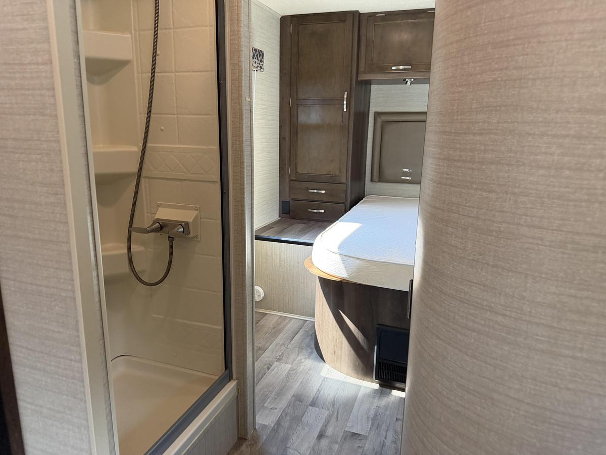 Used 2019 Jayco Greyhawk