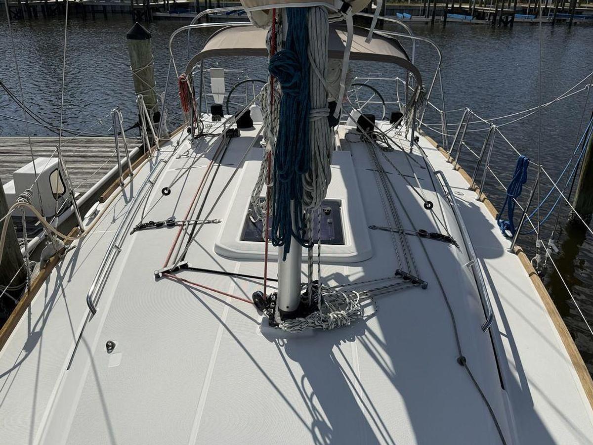 Used 2015 Jeanneau Sun Odyssey 349