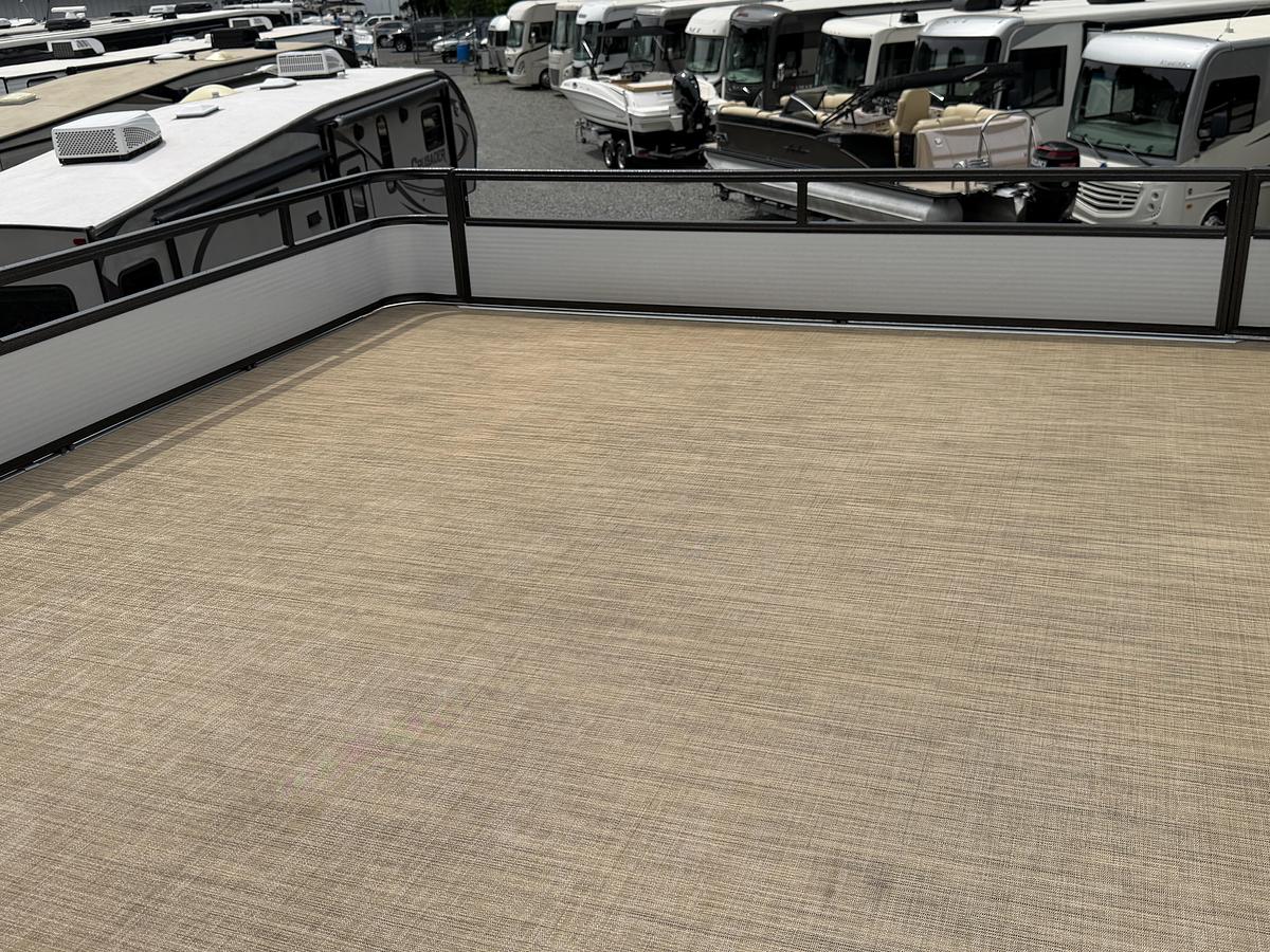 Used 2021 Crest Carribbean 250SLC