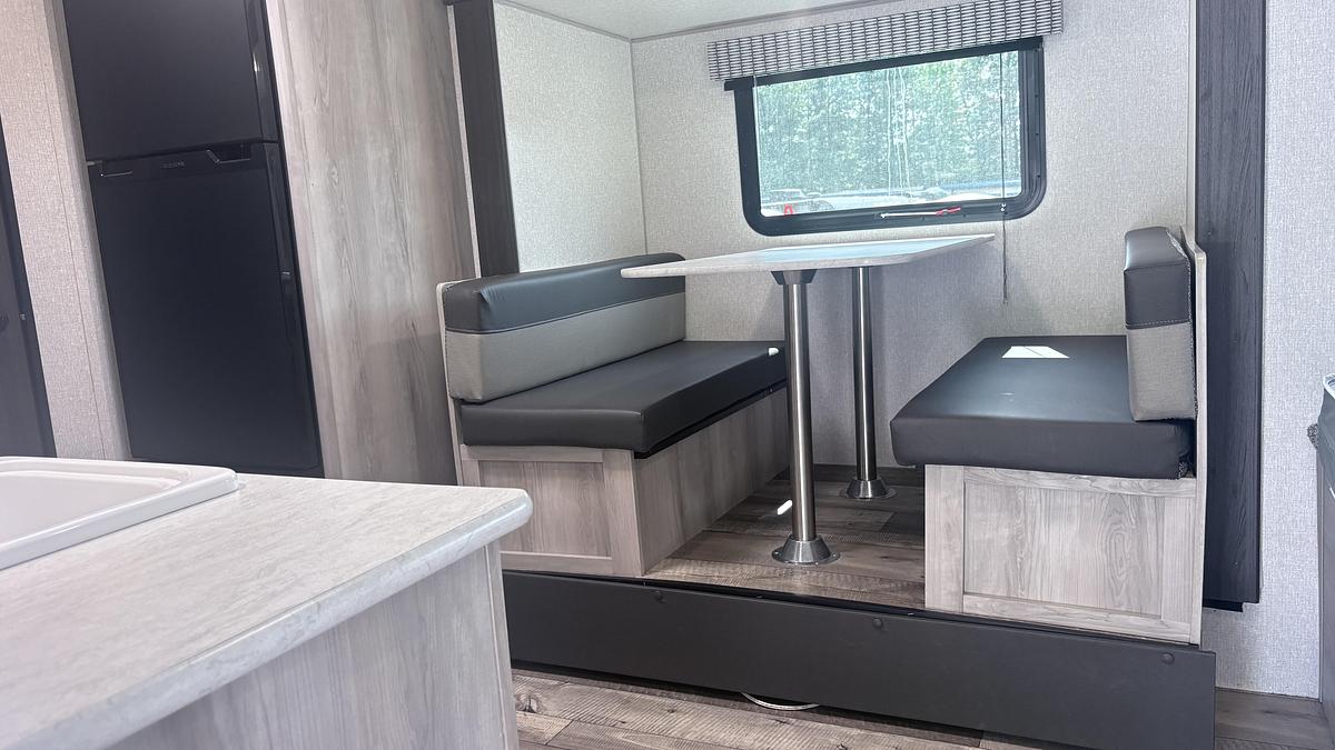 Used 2022 KZ Sportsmen 191BHK