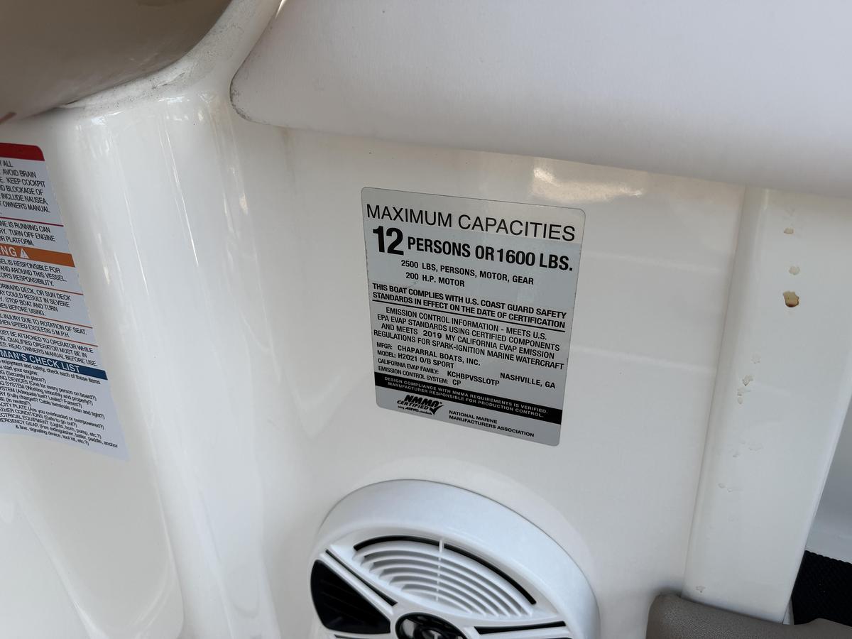 Used 2019 Chaparral H20 21