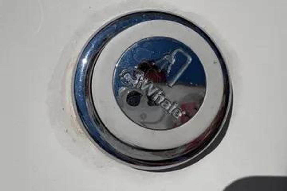 Used 2017 Sailfish 245