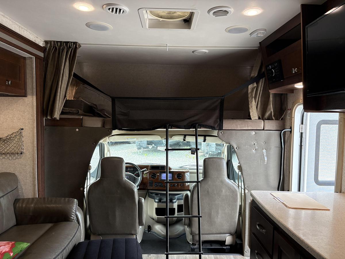 Used 2017 Forest River Forester 3011DS
